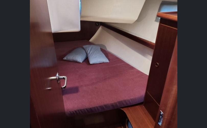 Beneteau Oceanis 381-kuva-14